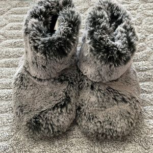 Girls slippers